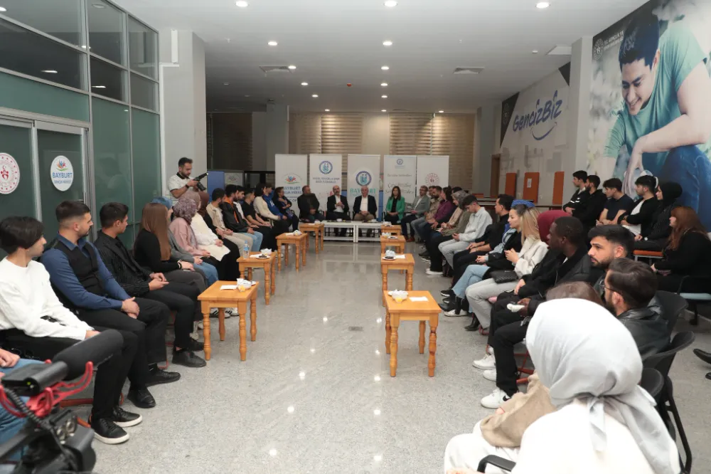 Belediye Başkanı Mete Memiş, Bayburt Üniversitesi Öğrencileriyle Tecrübe Sohbetleri