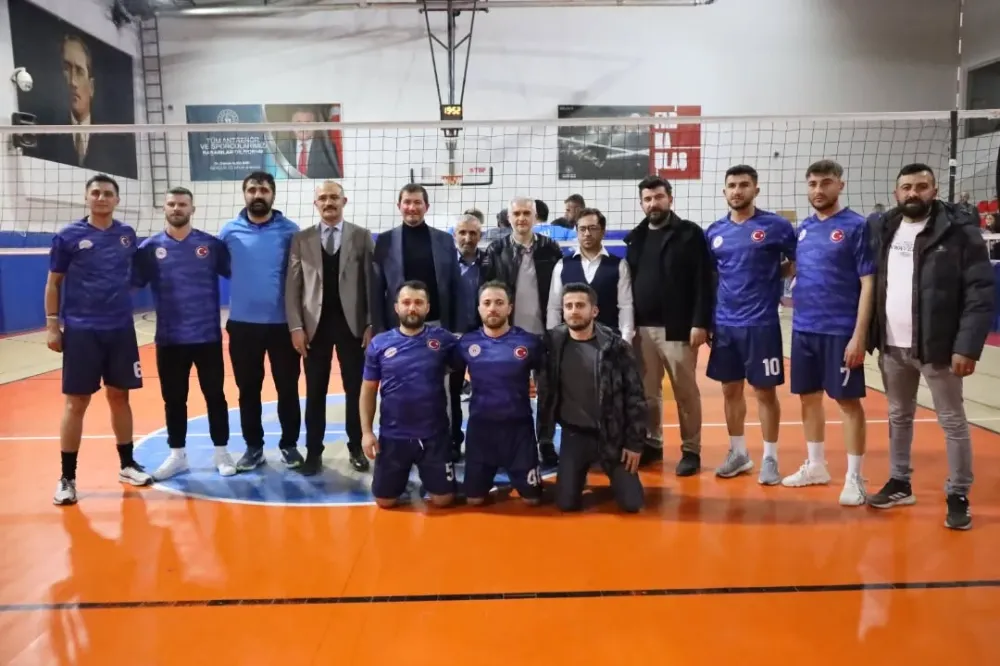 Kamu Spor Oyunları Voleybol İl Birinciliği Ödül Töreni Gerçekleştirildi
