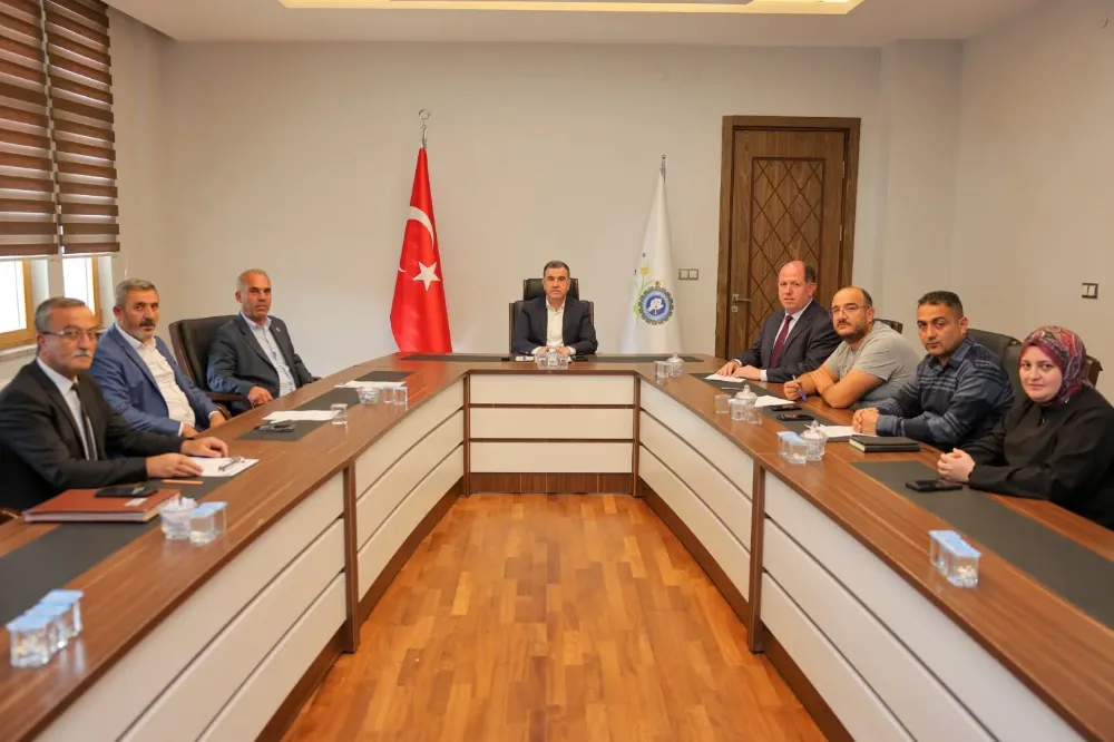 Vali Eldivan Başkanlığında İl Özel İdaresi Encümen Toplantısı Yapıldı