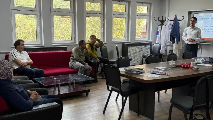 Of’ta Kadına Yönelik Şiddetle Mücadele Eğitimi Düzenlendi