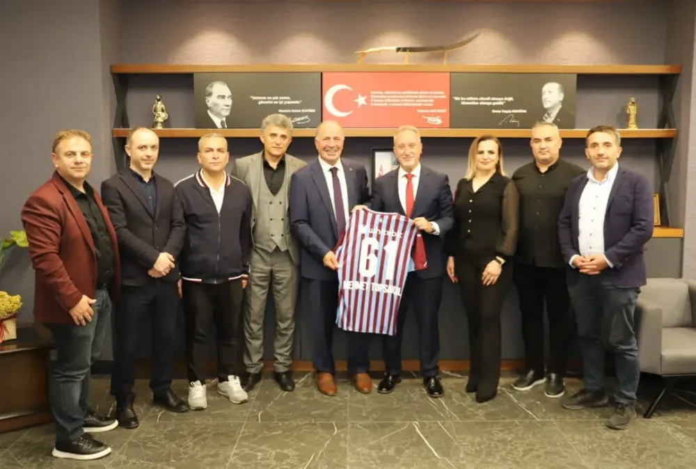Osman Çavuş ve Sendika Temsilcilerinden Trabzon İl Sağlık Müdürü Mehmet Topsakal’a Ziyaret