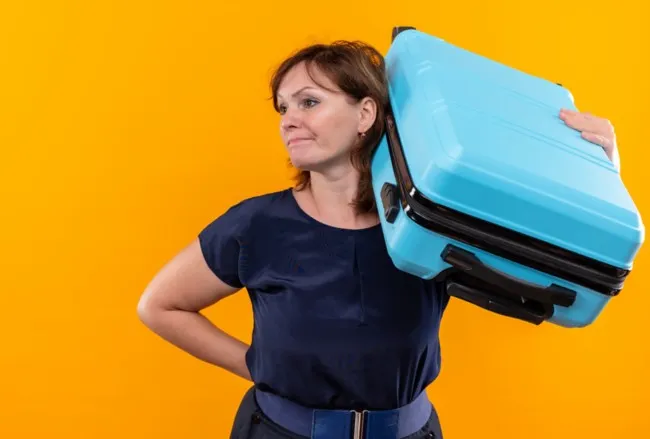 Kısa Seyahatlerin Vazgeçilmezi: Kabin Boy Valiz Modelleri