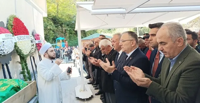 Efsane Başkan Ayhan Biberoğlu Son Yolculuğuna Uğurlandı