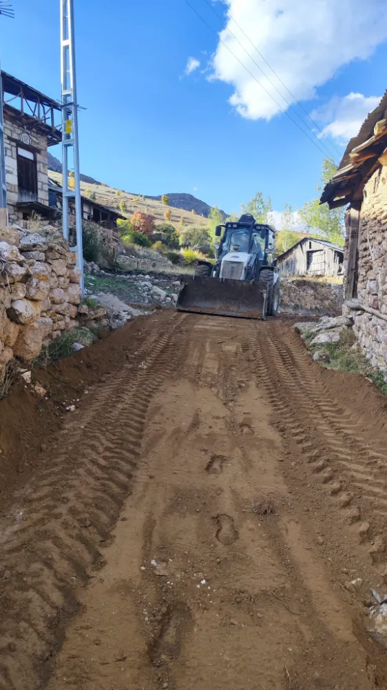 Bayındır Mahallesi’ne Güvenlik ve Sağlamlık: 140 Metrelik İstinat Duvarı Tamamlandı