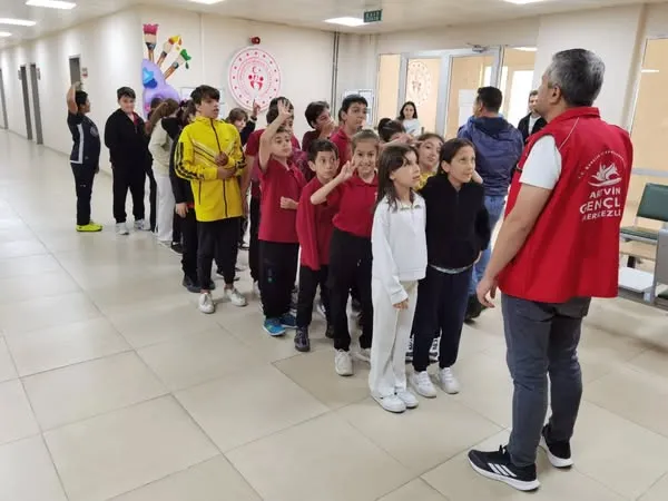 Şavşat Gençlik Merkezi’nde Merkezim Seninle Güzel Etkinliği Renkli Anlara Sahne Oldu