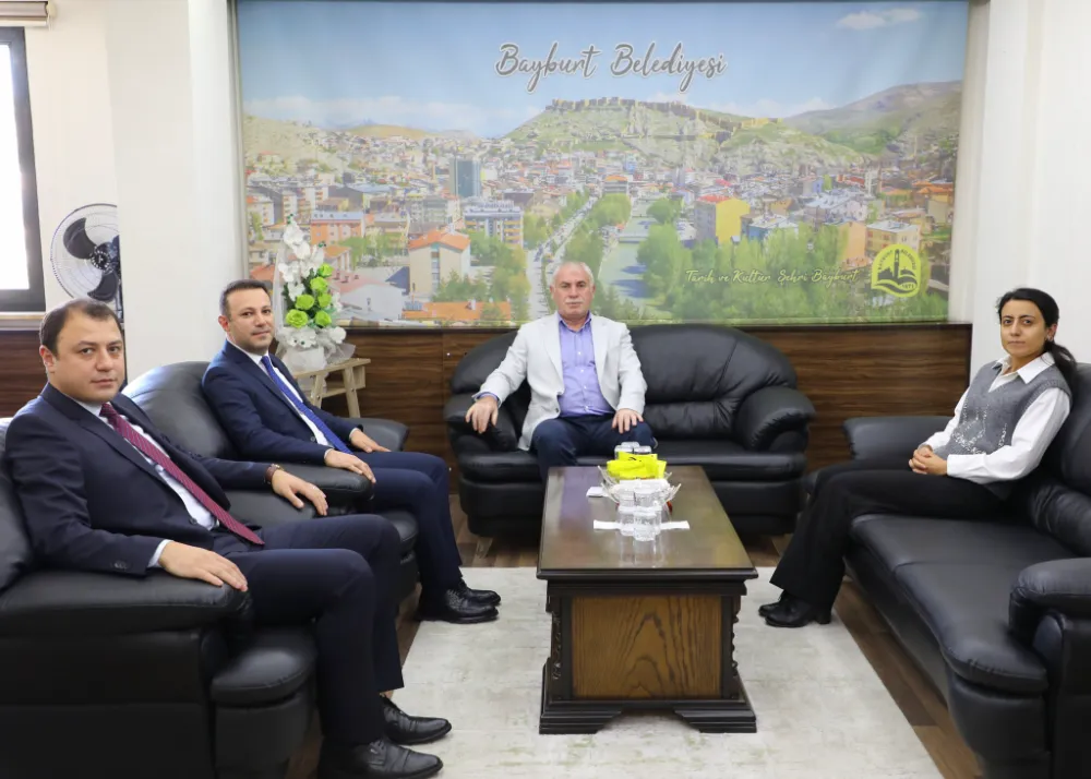 Bayburt’ta Belediye Başkanı Mete Memiş’e Resmi Ziyaretler Gerçekleşti