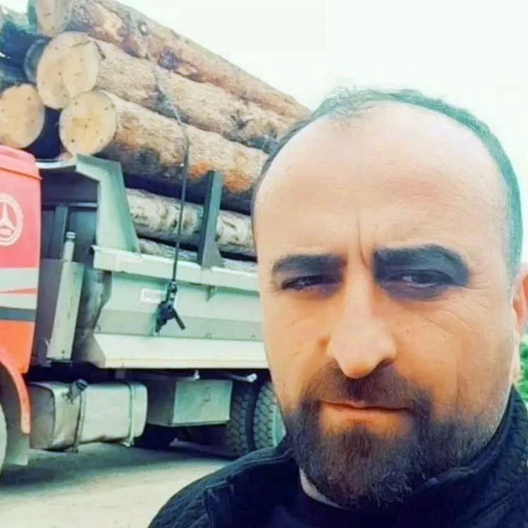 Artvin’de üzerine ağaç devrilen şahıs hayatını kaybetti