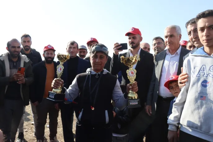 Çat’ta Geleneksel At Yarışları Büyük İlgi Gördü