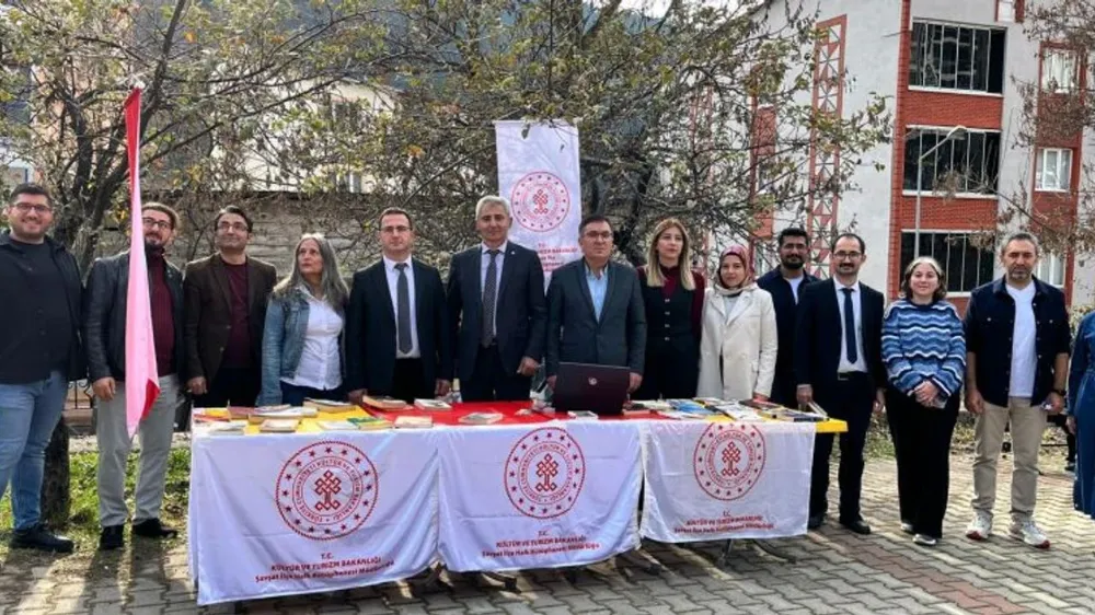 Şavşat Dernekler Federasyonundan Eğitime Anlamlı Destek