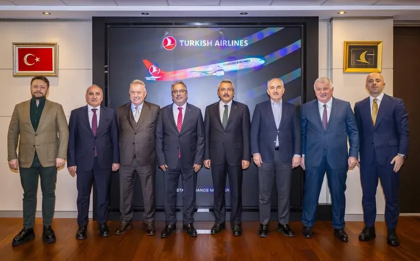 Rize Heyetinden THY Yönetimine Ziyaret: Rize-Artvin Havalimanı Sorunları Masaya Yatırıldı