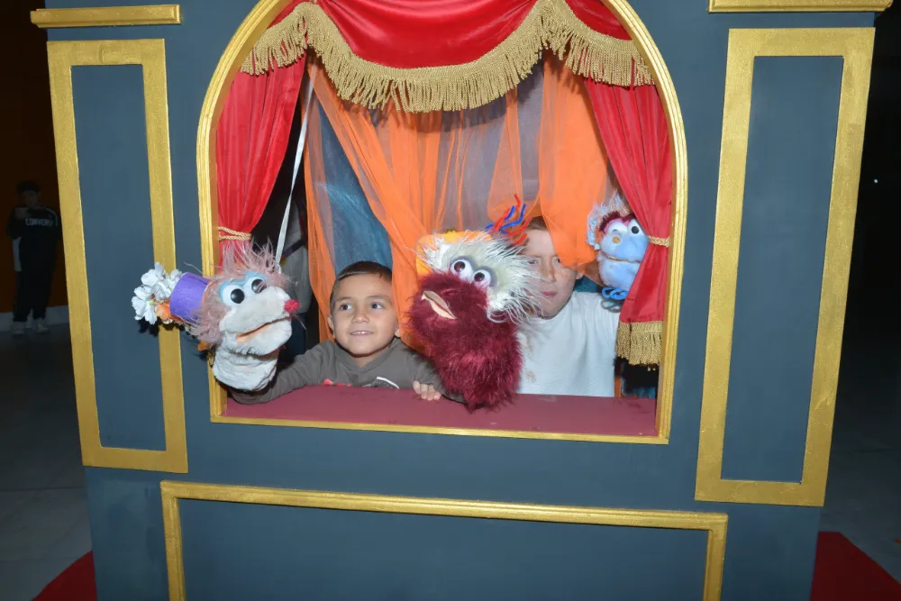 Karagöz Kukla Ve Gölge Oyunları