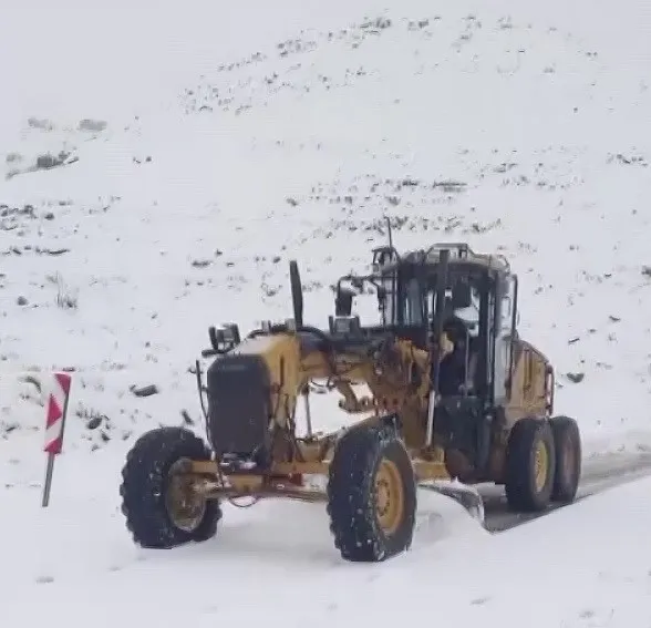 Kapanan Nemrut Dağı yolu ulaşıma açıldı