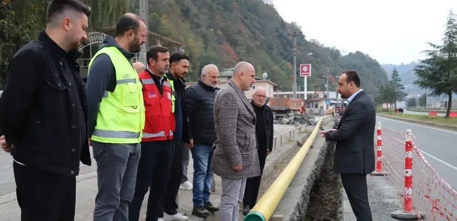 Hopa’da Doğalgaz İçin Kazı Çalışmaları Başladı: Başkan Cihan’dan Açıklama