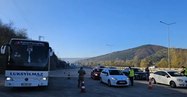 Bilecik’te aranan şahıslar için eş zamanlı operasyon