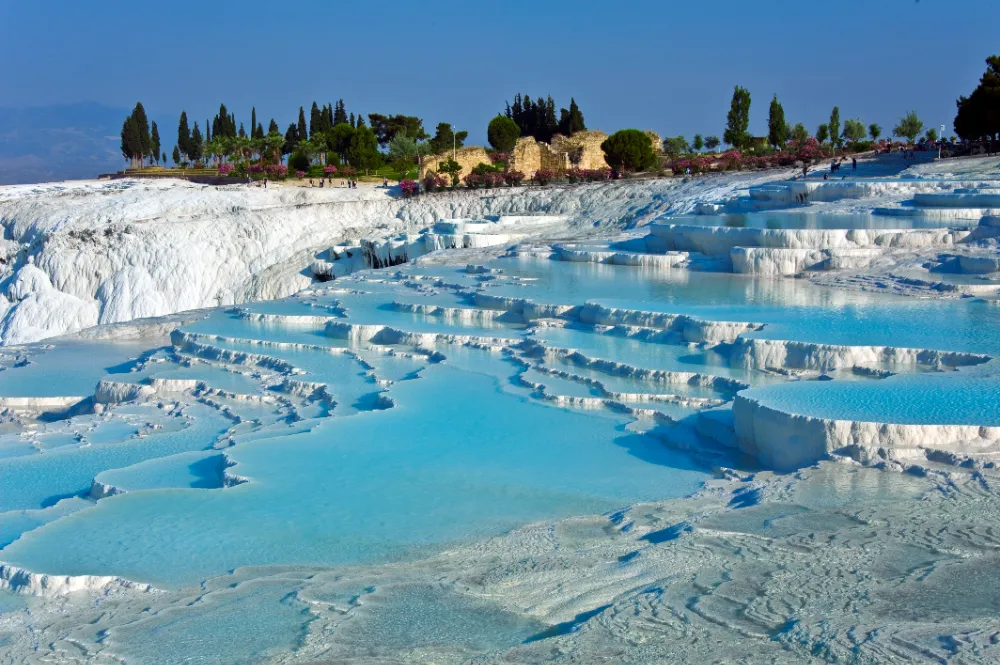 Avrupalı turistlerin dönüşüyle 2026 Pamukkale ve Karahayıt için yıldız yıl olacak