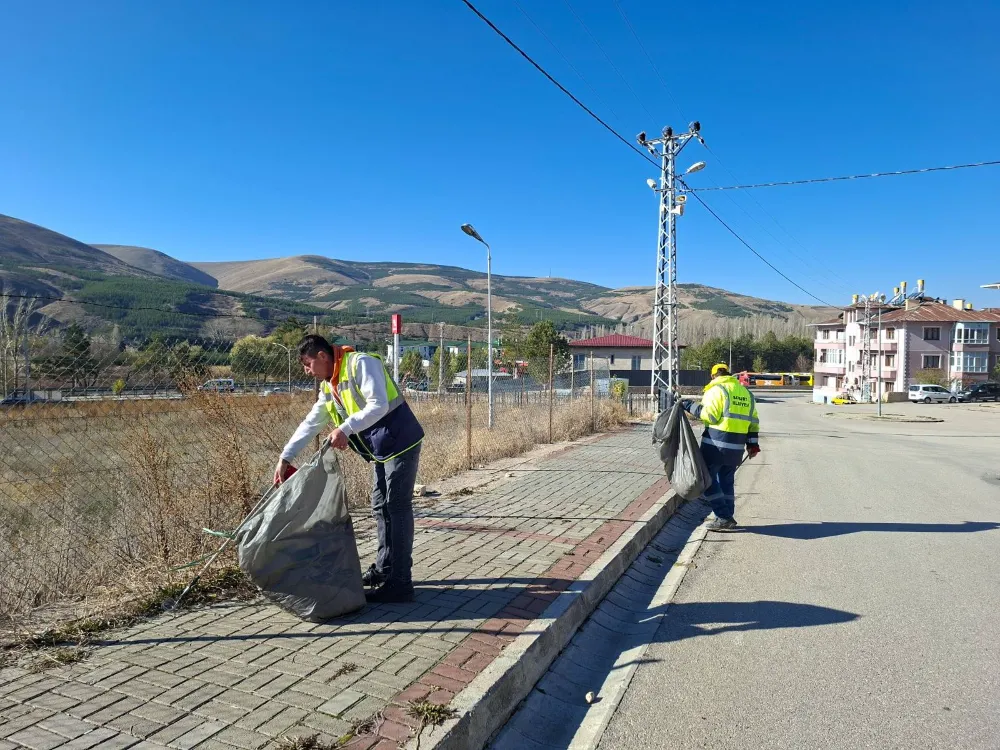 Bayburt Belediyesi Çalışmalarını Hızlandırdı: Şehirde Yoğun Mesai