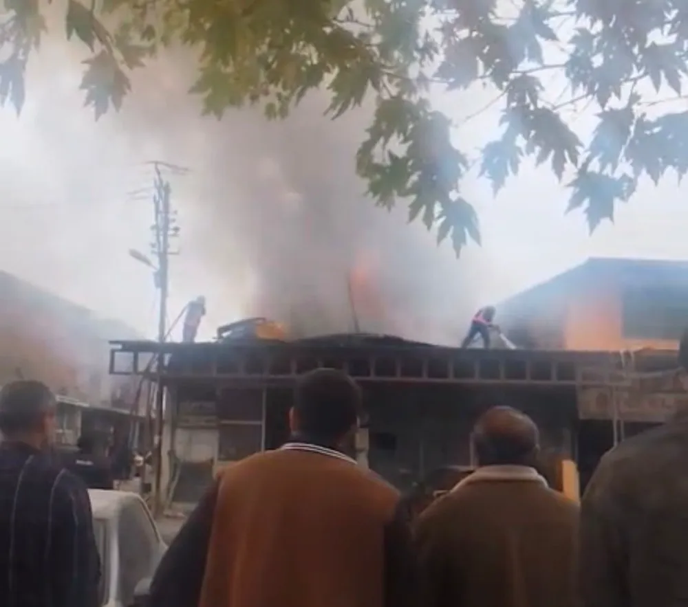 Kaporta atölyesinde yangın