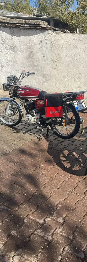 Park halindeki motosiklet çalındı