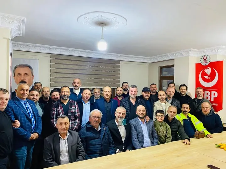 BBP Rize İl Başkanlığında İstişare Toplantısı: Kongre Hazırlıkları ve Koordinasyon Masaya Yatırıldı