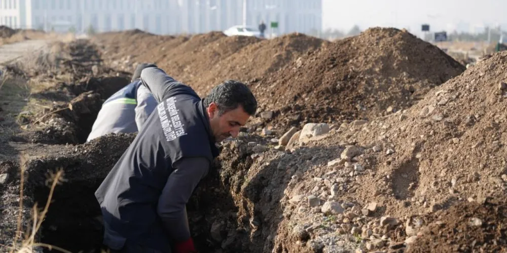 Erzurum’da Kış Öncesi Mezarlık Hazırlıkları Tamamlandı
