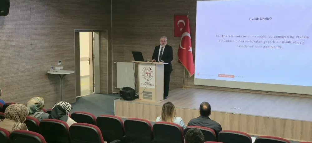 Bayburt’ta evliliğin önemi seminerle anlatıldı