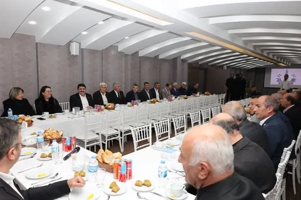 Aziziye’de Büyükşehir Belediye Meclisi Üyeleriyle Buluşma