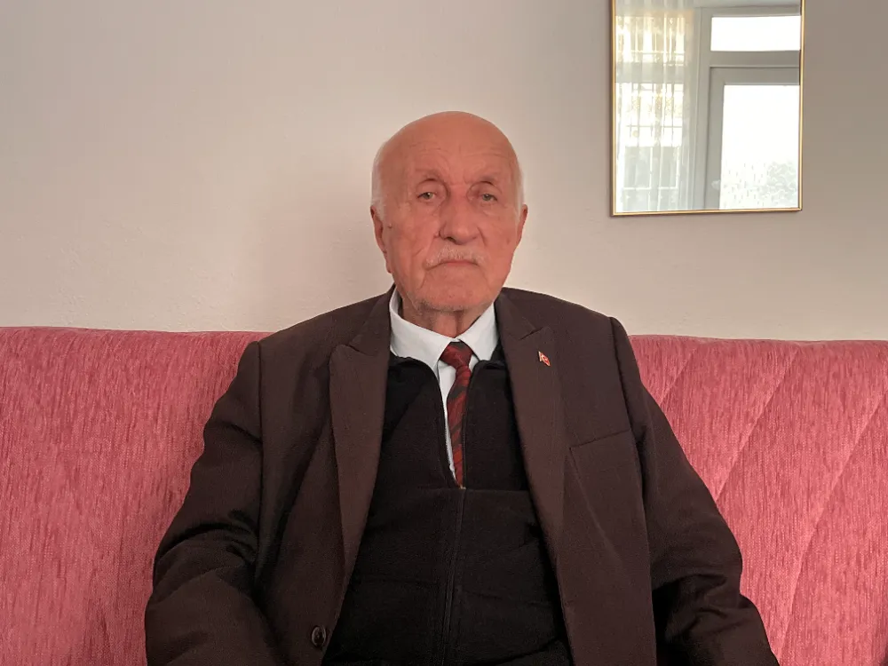 85 yaşındaki Mustafa Hoca, Öğretmenler Günü