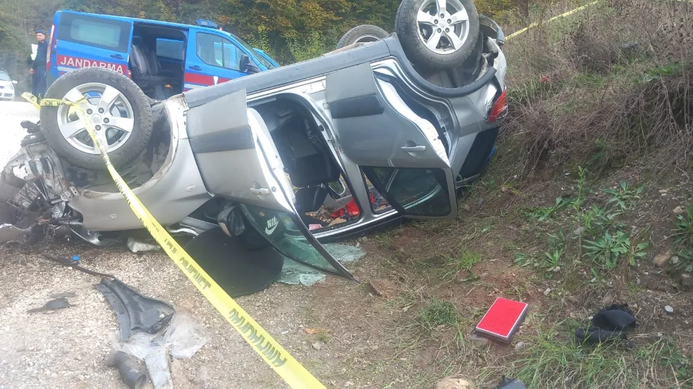 D-140’da şarampole uçan araç anne ve oğluna mezar oldu