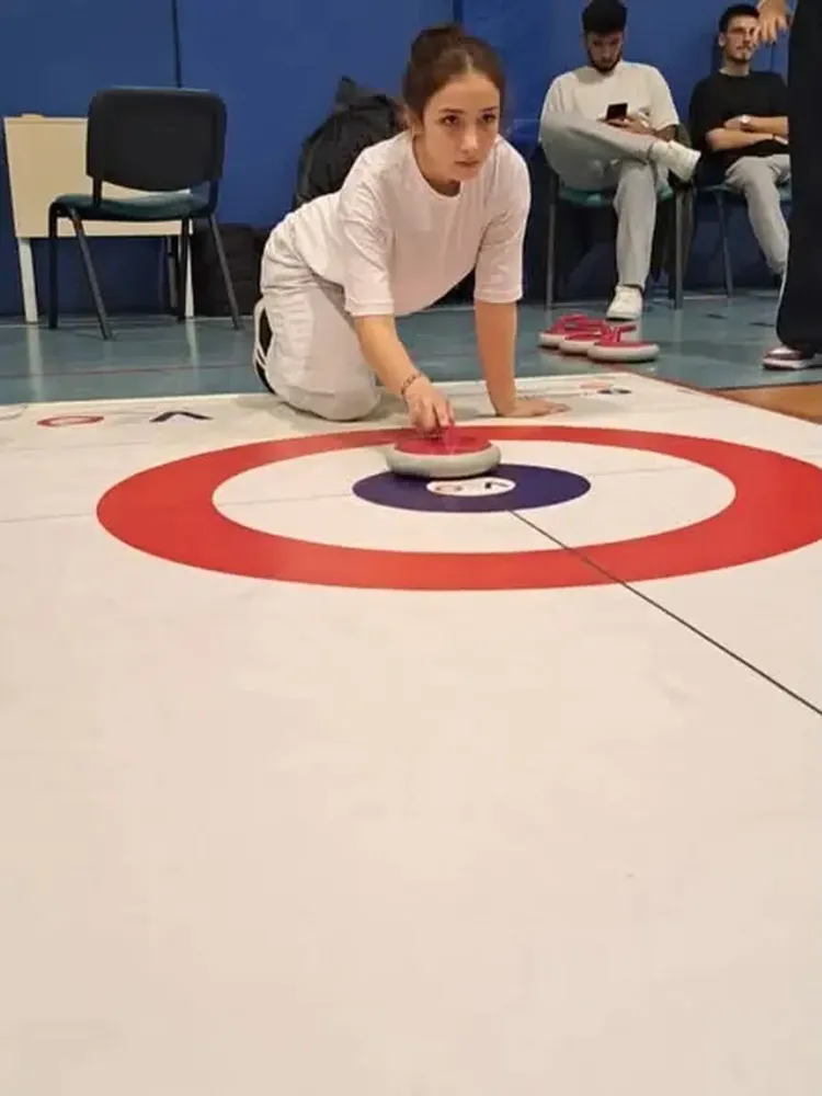Artvin’de YURTLİG Floor Curling Müsabakaları Tamamlandı