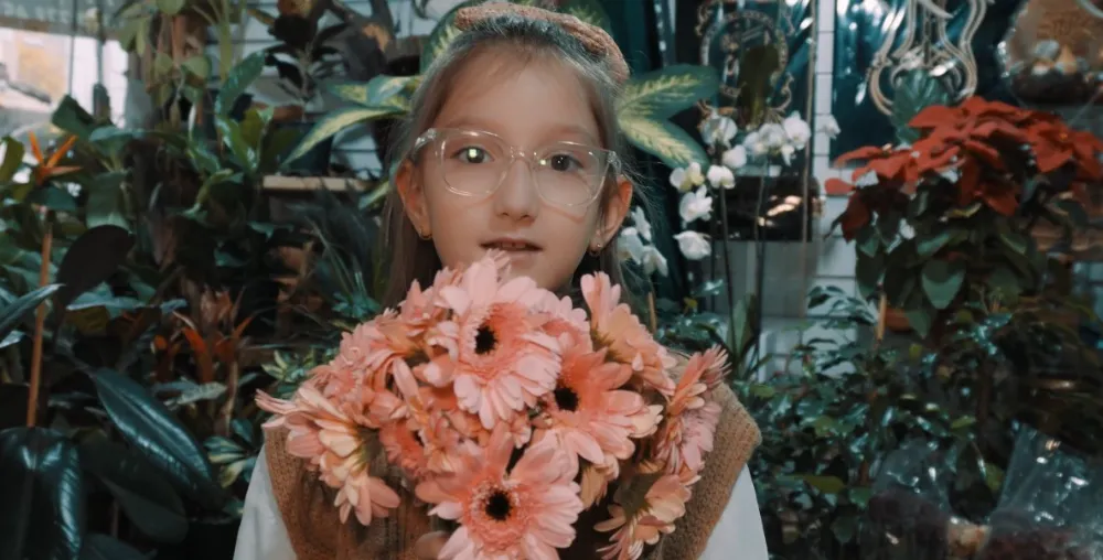 Esnaf ve vatandaşlar öğretmenler için kamera karşısına geçti