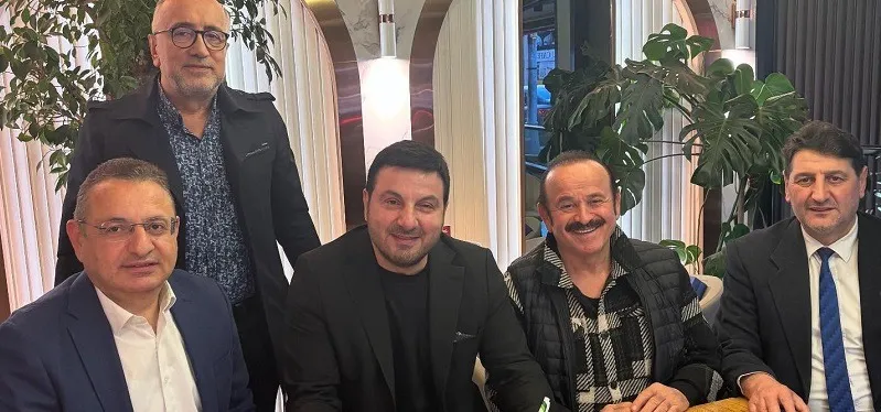 Salarha Deresi Vakfı’ndan Davut Güloğlu’na Ziyaret: Ünlü Sanatçı Vakfın Kurucular Kuruluna Katıldı