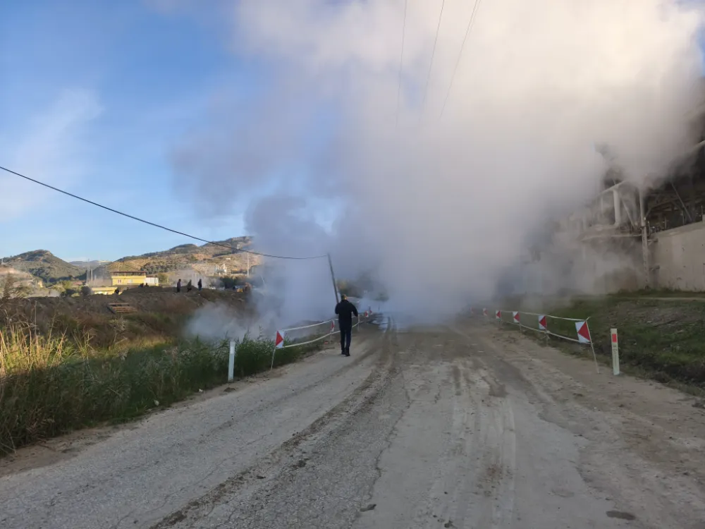 Aydın’da jeotermal iletim hattı patladı
