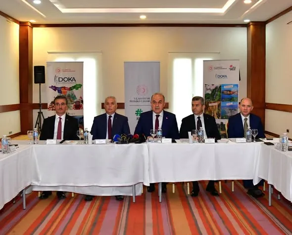 Trabzon Valisi Aziz Yıldırım, DOKA’nın 172’nci Yönetim Kurulu Toplantısına Katıldı