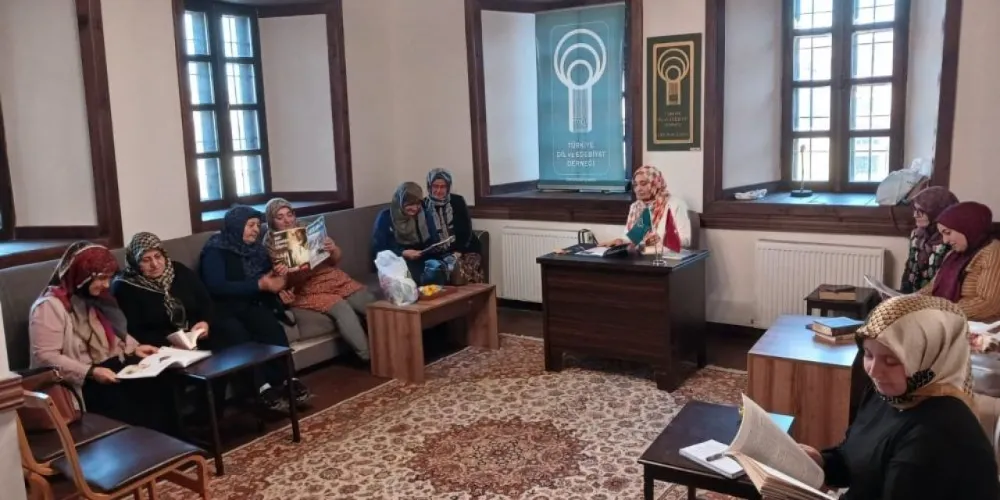 Erzurum’da Kitap Kurdu Ev Hanımları Edebiyatla Buluşuyor