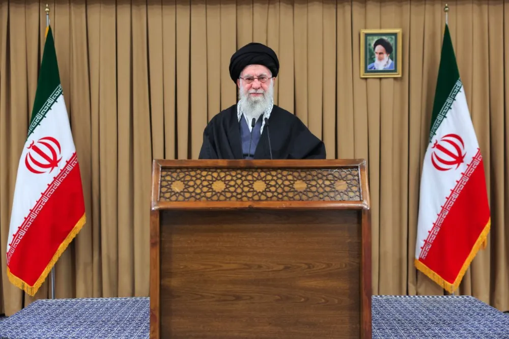 İran Dini Lideri Hamaney: 