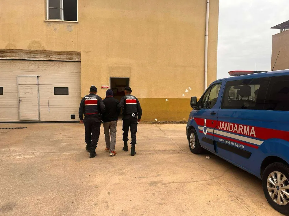 Hırsızlık Suçundan Aranan Şahıs Gaziantep’te Jandarma Tarafından Yakalandı