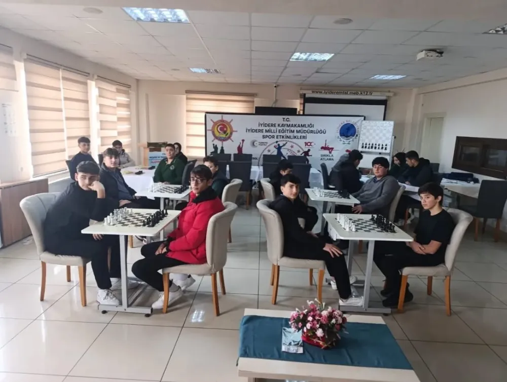 İyidere’de Liseler Arası Satranç Turnuvası Tamamlandı: Öğrencilerimizden Büyük Başarı