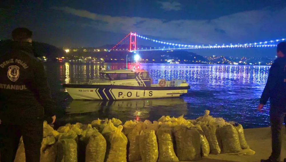 İstanbul’da Kaçak Midye Operasyonu: 2,35 Ton Midyeye El Konuldu