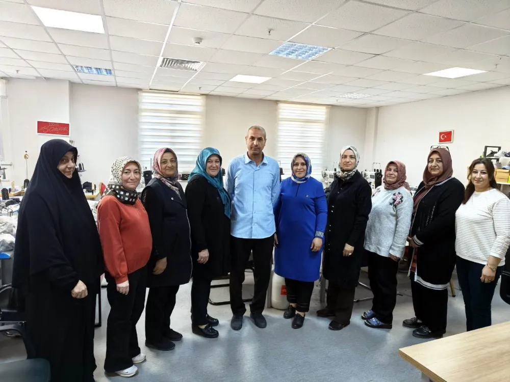 Bünyan’da Kadınlar Erkek İşini Devraldı: Hanımeli Kadın Kooperatifi Saya Üretimine Başladı