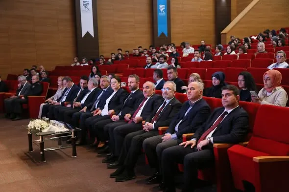 Rize’de “Yükseköğretim Öğrencilerine Yönelik Ayrımcılığın Önlenmesi” Konferansı Düzenlendi
