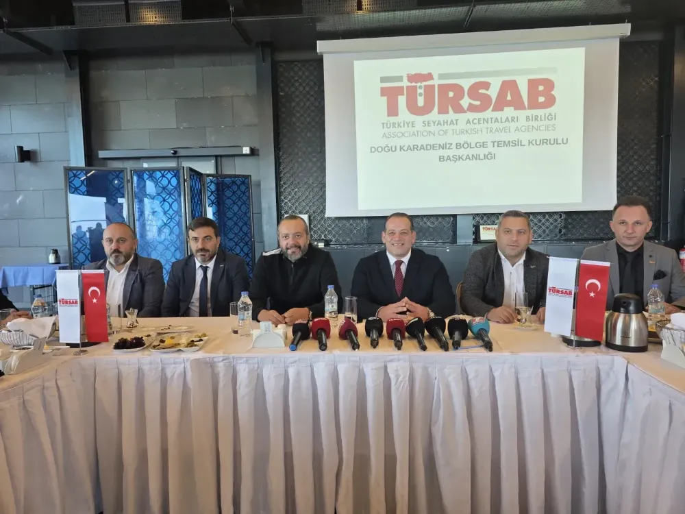 TÜRSAB Bölge Başkanı Mehmet Ali Tuna’dan “Trabzon’da alkollü mekan yok” eleştirilerine yanıt: “Olmasın, turist aksiyon ister”