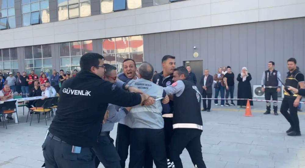 Osmaniye Eğitim ve Araştırma Hastanesi’nde afet tatbikatı gerçekleştirildi