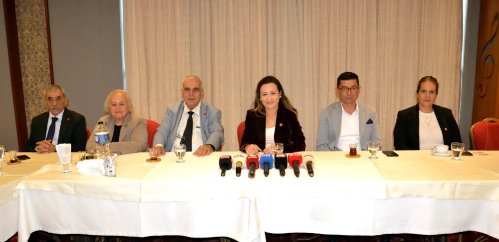 Başkan Özalper yeni yönetimiyle basının sorularını yanıtladı