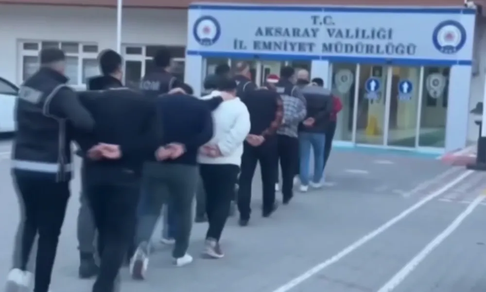 Aksaray’da FETÖ/PDY operasyonu: 10 gözaltı, 1 tutuklama