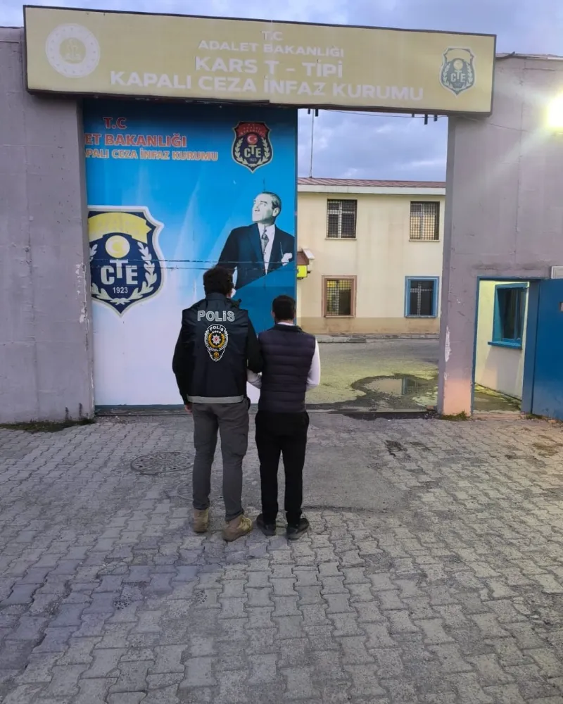 Kağızman’da polis uyuşturucu tacirlerine göz açtırmıyor