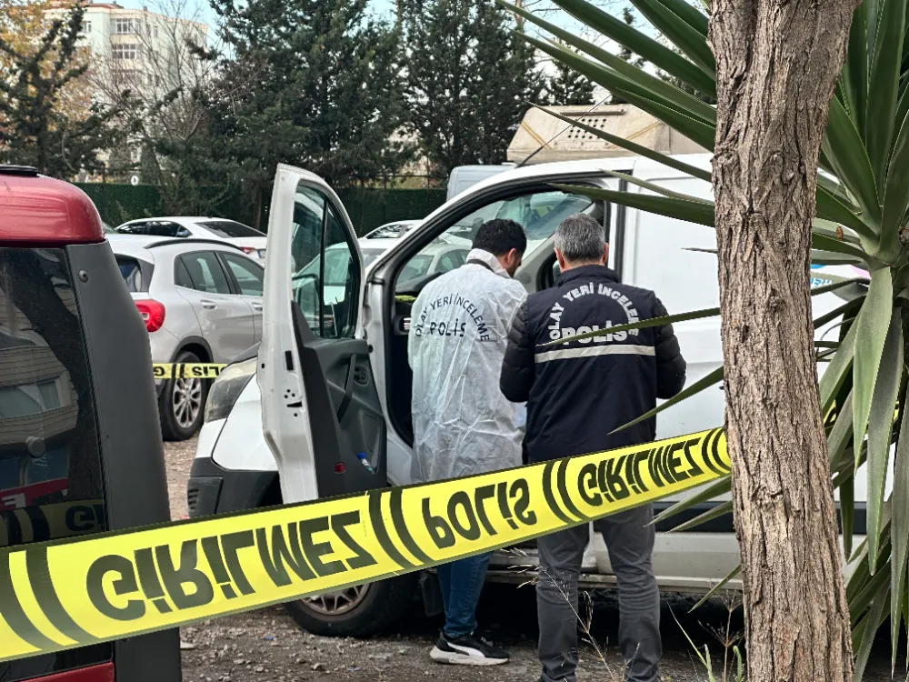 Maltepe’de kargo çalışanı aracında ölü bulundu