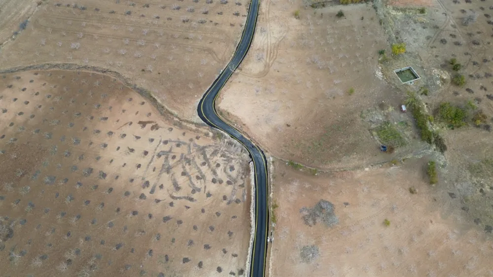 Siirt’te bir yılda asfalt yollar ikiye katlandı: Çiftçiler üretimi artırdı