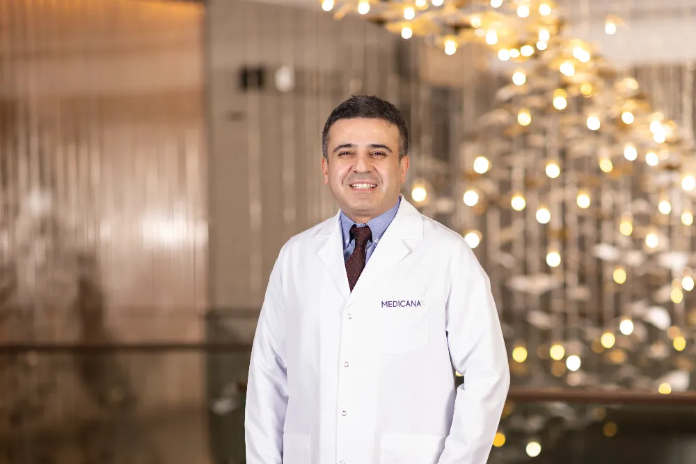 Mitral Kapak Yetersizliğinde Ameliyatsız ‘Mandal’ Tedavisi: MitraClip Hayat Kurtarıyor