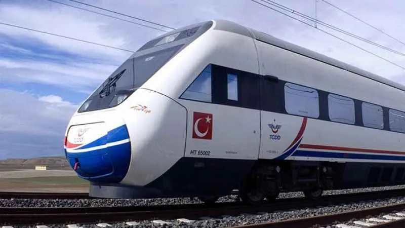 İYİ Partili Yavuz Aydın’dan Demiryolu Tepkisi: “Trabzon Halkı Yıllarca Oyalandı”