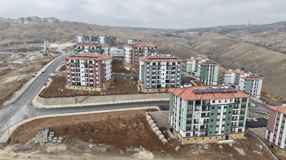 Elazığ’da 12 Bin Deprem Konutu Hak Sahiplerine Teslim Edildi